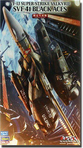 Hasegawa 1/72 VF-1J STRIKE/SUPER VALKYRIE SVF-41 Black Aces Model