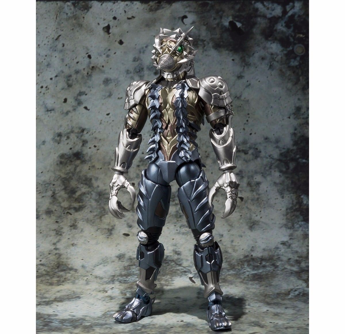 S.H.Figuarts Masked Kamen Rider Amazons MOLE AMAZON Action Figure