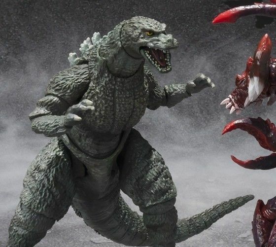 sh monsterarts godzilla junior